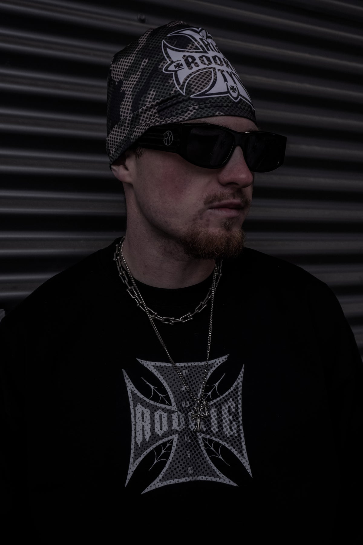 GRAPHIC SKULL CAPS