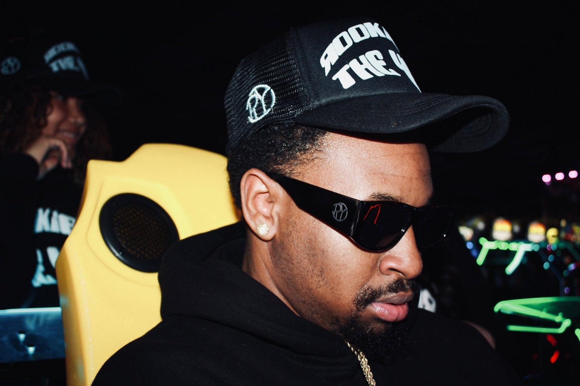 BLACK TRUCKER HAT - ROOKIE OF THE YEAR